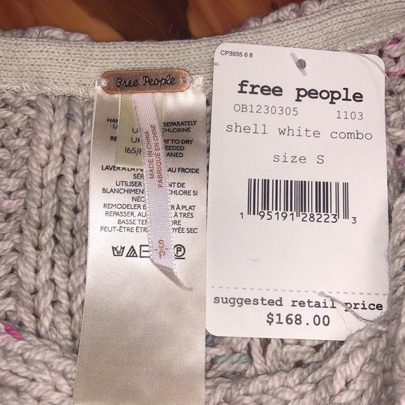 Free People
Honey Cable Fleece Sleeve Crop Sweater - Picture 9 of 9